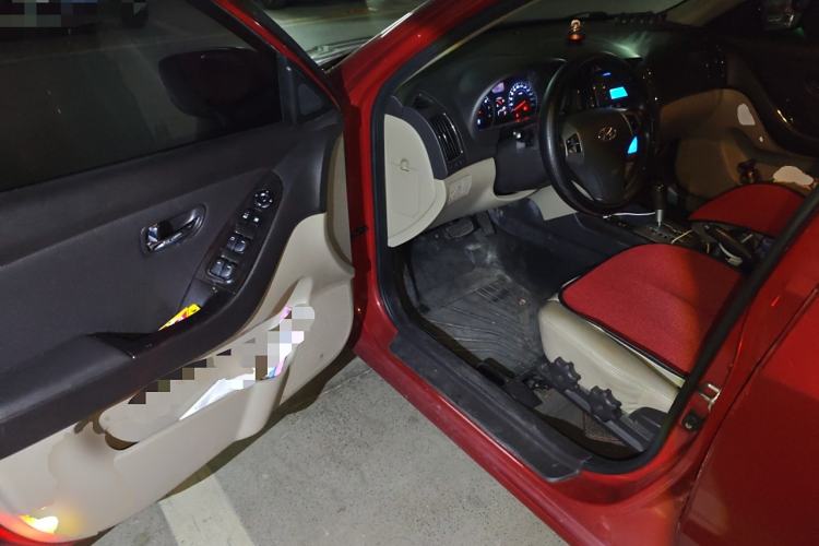 Used Hyundai Celesta 2011 1.6L Automatic Luxury Version
