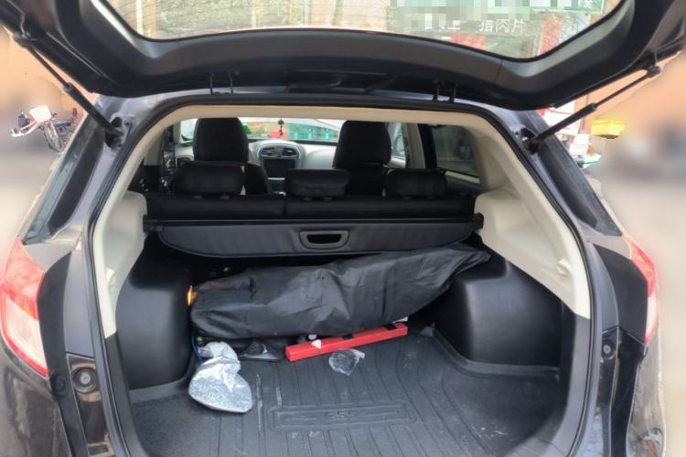 Used GAC Trumpchi GS5 2014 1.8T Automatic Two-Wheel Drive Supreme Edition Trunk