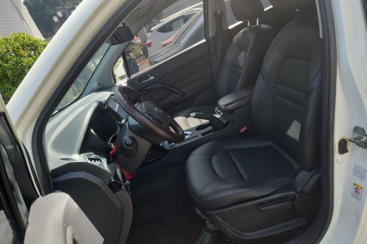 Used GAC Trumpchi GS4 2017 200T G-DCT Two-Wheel Drive Elite Edition
