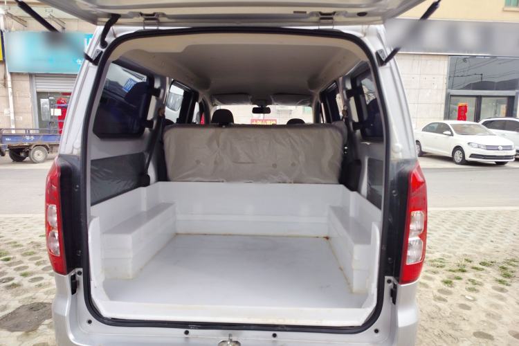 Used Wuling Hongguang V 2022 1.5L Jingqu Edition Electric-Assist LAR