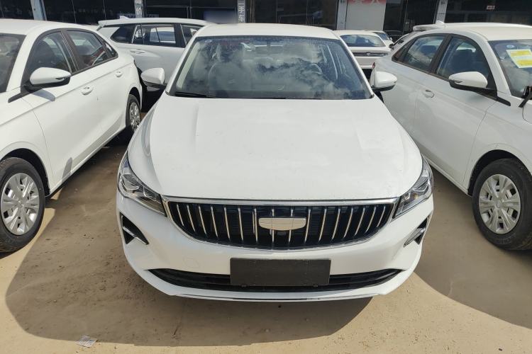 Used Geely Auto Emgrand 2025 4th Generation 1.5L Manual - Starry Edition