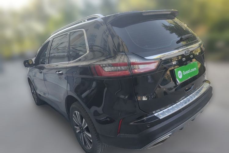 Used Ford Edge 2022 PLUS EcoBoost 245 Four-Wheel Drive Platinum Edition 7-Seater
