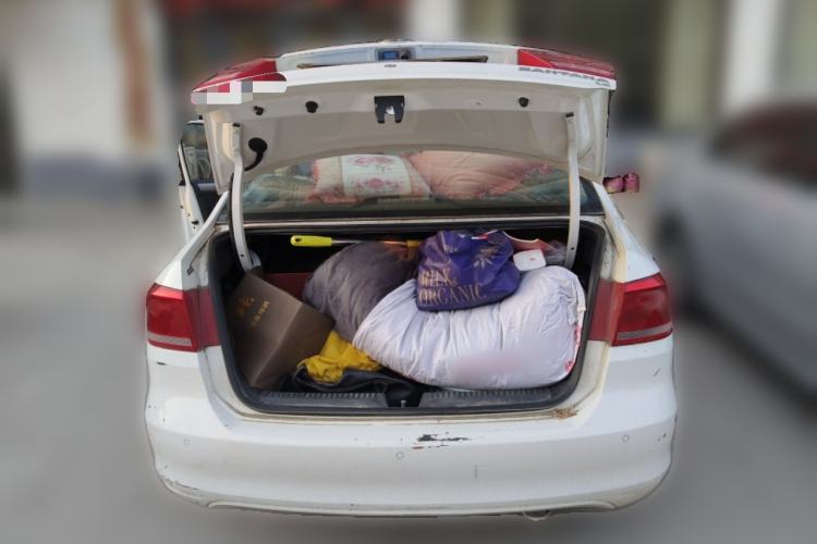 Used Volkswagen Santana 2015 1.6L Manual Comfort Edition
