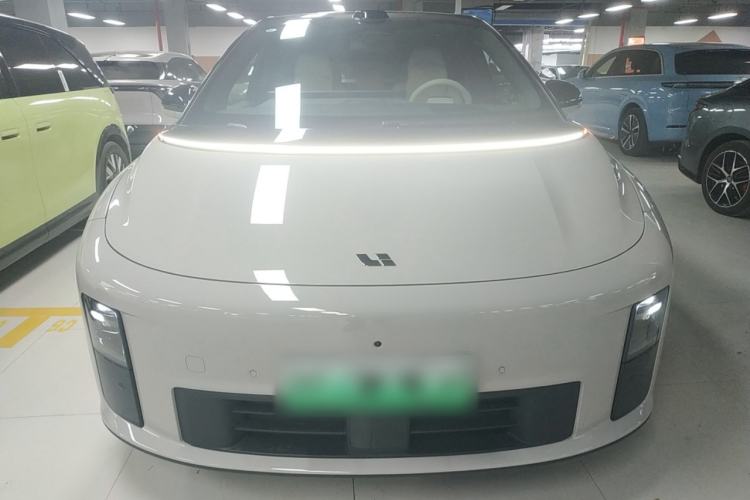 Used Li Auto Li Auto i6 2025 Model Two-Wheel-Drive Standard Type
