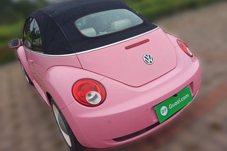 Used Volkswagen Beetle 2010 2.0 BlackOrange Convertible Luxury Edition