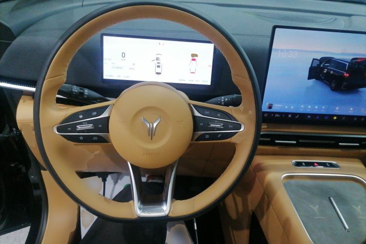 Used VOYAH Dream 2025 PHEV Four-Wheel Drive Excellence Kunpeng Edition