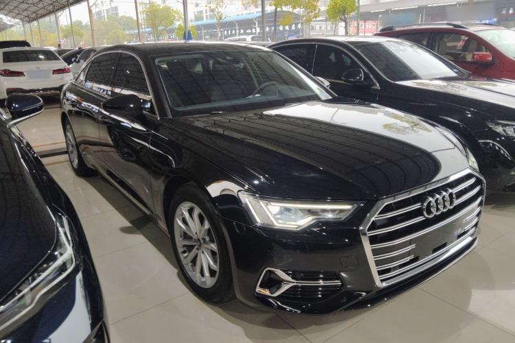 Used Audi A6L 2024 40 TFSI Luxury Prestige Edition Front Right 45 Deg