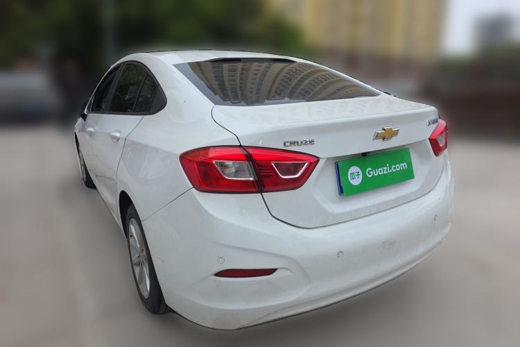 Used Chevrolet Cruze 2017 1.5L Automatic Pioneer Sunroof Edition