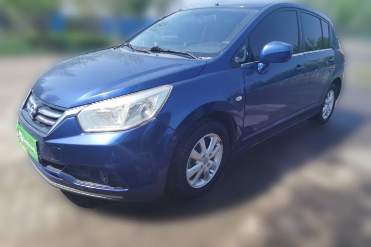 Used Venucia R50 2015 1.6L Manual Fashion Edition