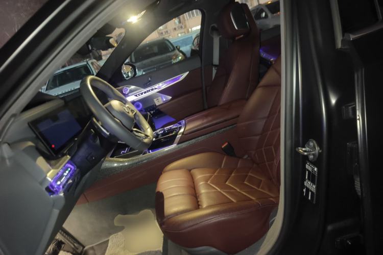 Used BMW 7 Series 2023 740Li Luxury Edition M Sport Package Left Front Seat