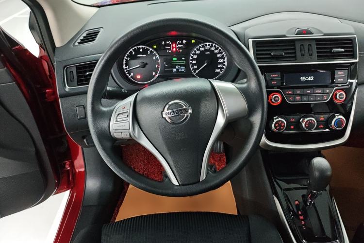 Used Nissan Tiida 2016 1.6L CVT Cool Dynamic Edition Steering Wheel