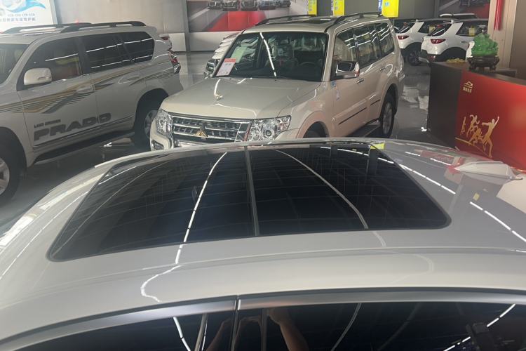 Used BMW 3 Series 2024 320Li M Sport Package Roof