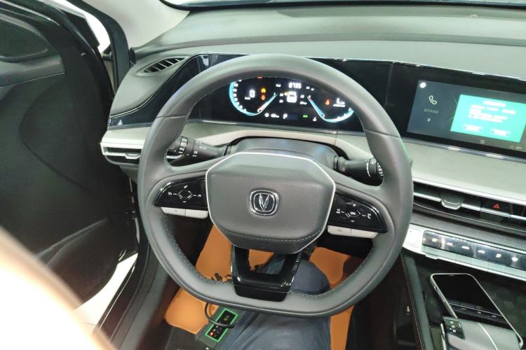 Used CHANGAN Eado 2023 Changan Edition PLUS Blue Whale NE 1.4T GDI DCT Prestige Version