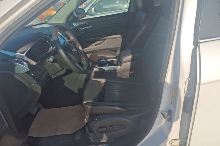 Used Cadillac SRX 2014 3.0L Elite Model Left Front Seat