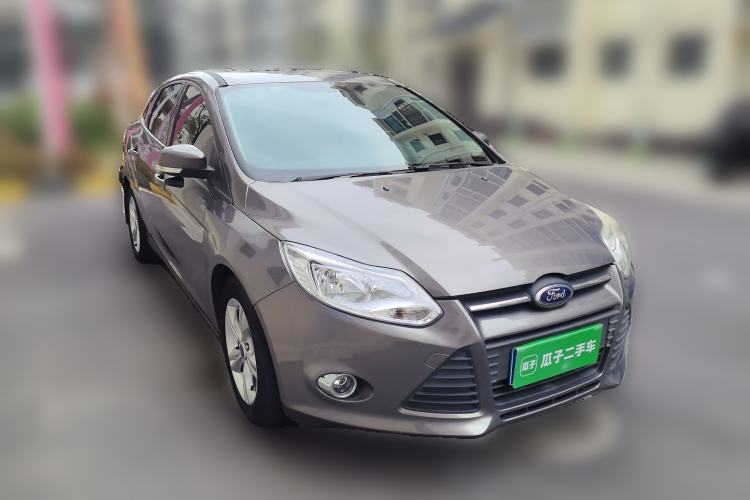 Used Ford Focus 2012 Sedan 1.6L Automatic Fashion Edition