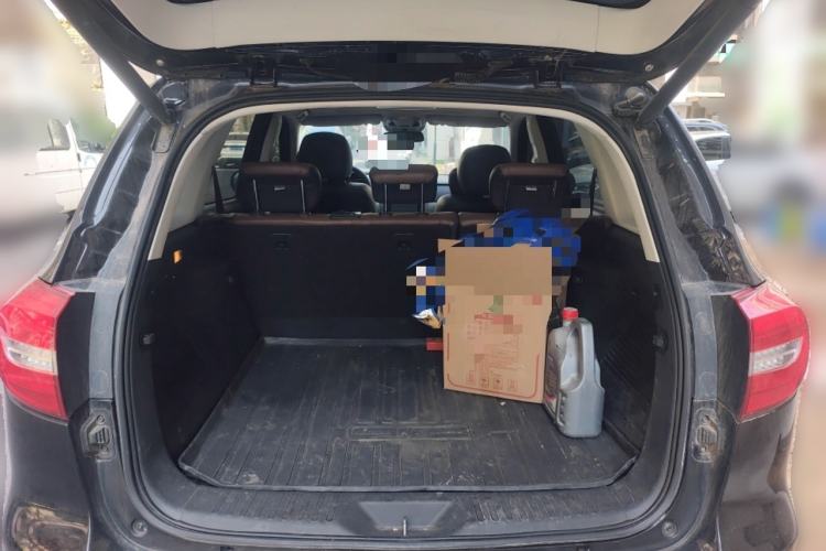 Used Haval H8 2017 2.0T Gasoline Two-Wheel Drive Smart Edition Trunk