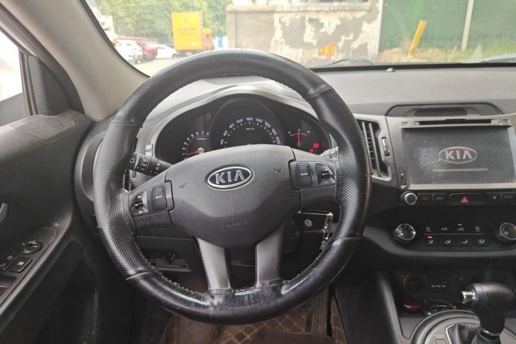 Used Kia Sportage R 2012 2.0L Automatic Two-Wheel Drive GL Trim