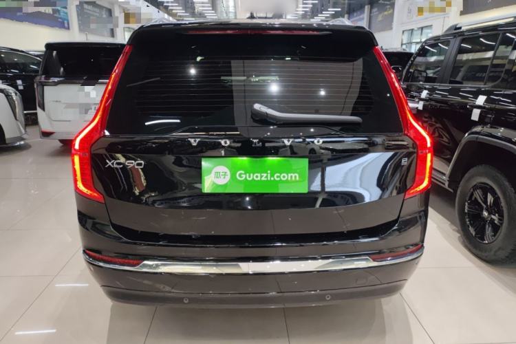 Used Volvo XC90 2024 B5 SmartDrive Luxury Edition 5 Seats
