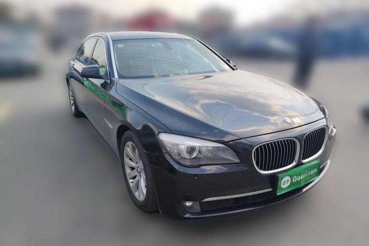 Used BMW 7 Series 2009 740Li Leading Model Front Right 45 Deg