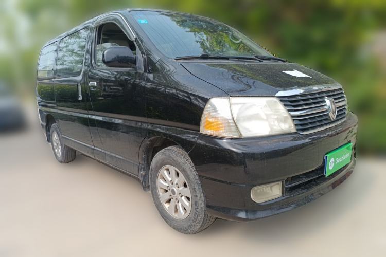 Used Jinbei Grace 2015 2.0L Classic Edition Standard Model Short Wheelbase 7 Seats Front Right 45 Deg