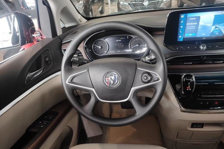 Used Buick GL8 2023 Land Executive Class Comfort Model
