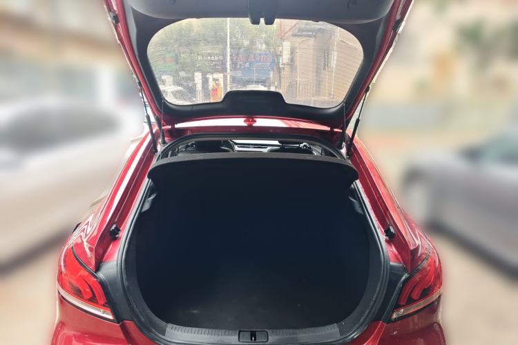 Used MG 6 2017 20T Manual Luxury Smart Connect Version China V Standard