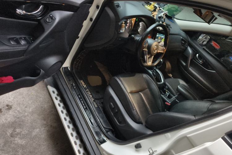 Used Nissan X-Trail 2020 2.0L XL ITS 3-Row CVT 2WD SmartConnect 7-Seater Comfort Edition