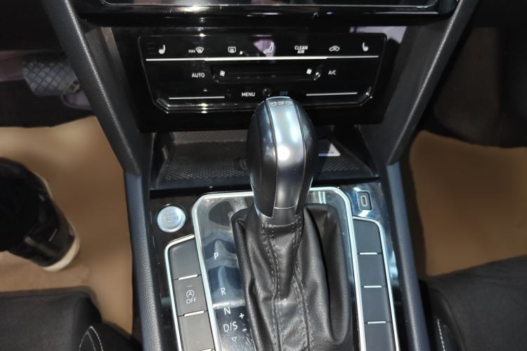 Used Volkswagen Magotan 2020 330TSI DSG Luxury Edition Interior 6