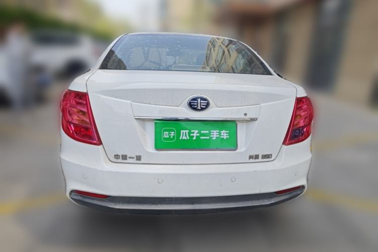 Used Bestune B50 2013 1.6L manual luxury version