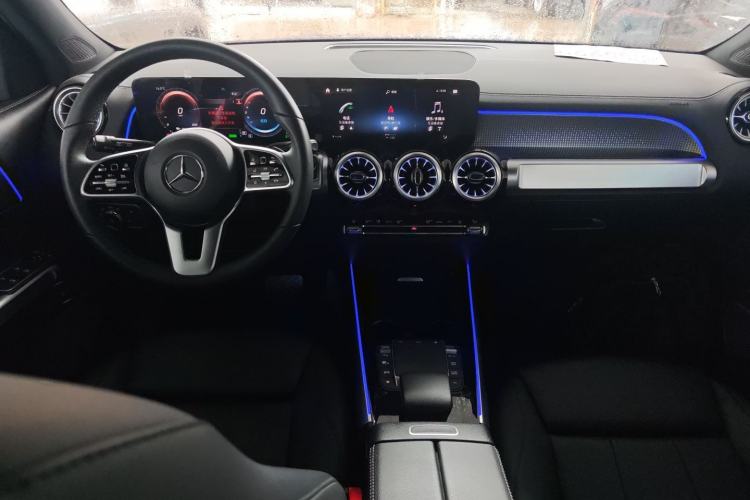 Used Mercedes-Benz EQB 2022 EQB 260 Center Console