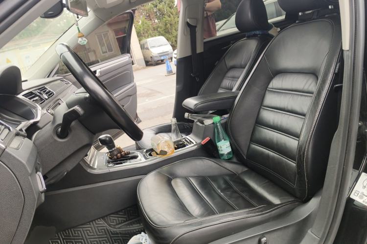 Used Volkswagen Passat 2017 330TSI DSG Luxury Edition Left Front Seat