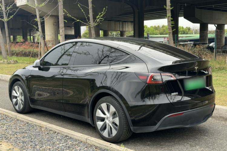 Used Tesla Model Y 2022 Rear-Wheel-Drive Version