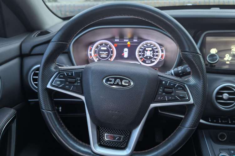 Used JAC Refine S7 2017 1.5T Manual Luxury Model
