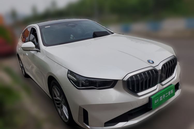 Used BMW 5 Series 2024 525Li Luxury Package
