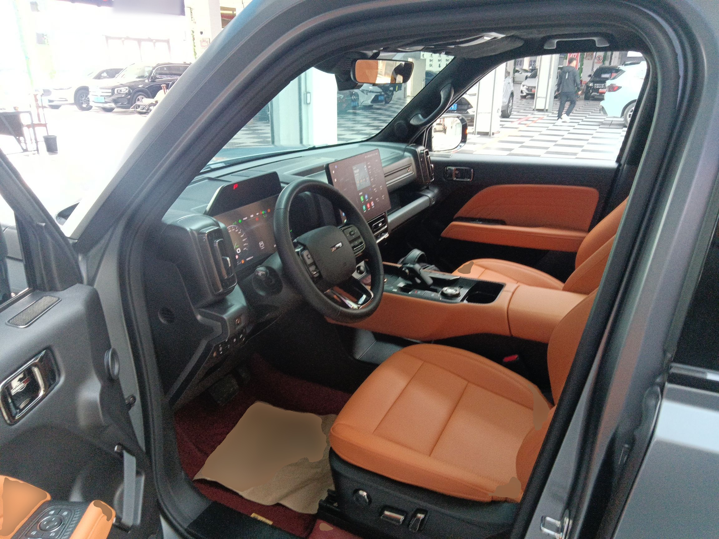 المقاعد الأمامية داخل السيارة