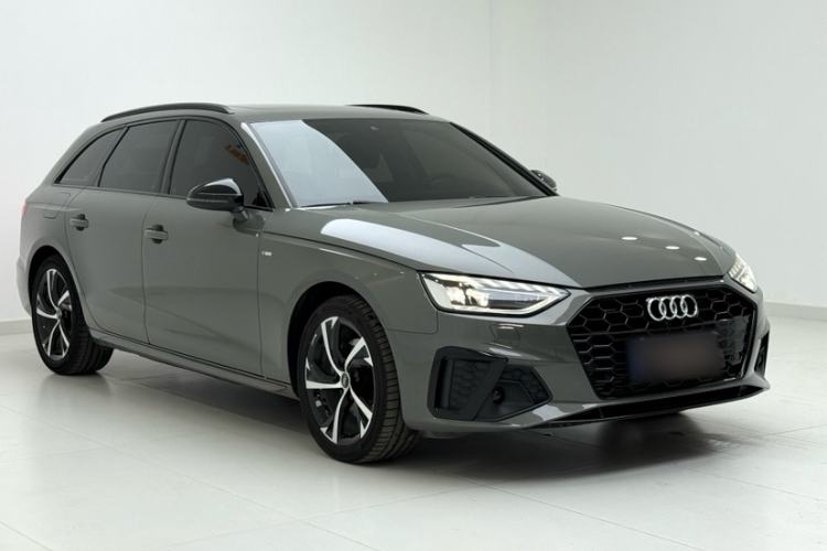 Used Audi A4 2022 Avant 40 TFSI Fashion Dynamic Model
