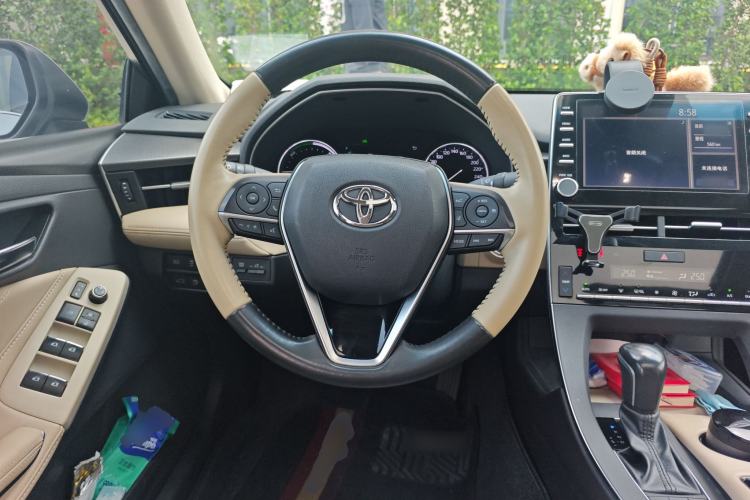 Used Toyota Avalon 2019 Dual-Engine 2.5L Luxury Edition China VI Standard
