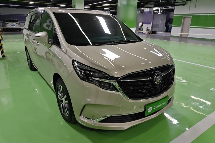 Used Buick GL8 2022 ES Landtrek 653T Luxury Edition Exterior 2