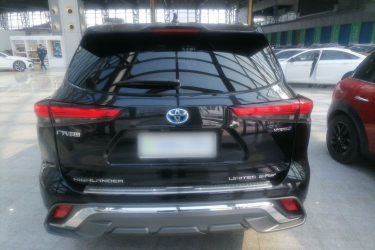 Used Toyota Highlander 2022 Dual-Engine 2.5L Four-Wheel Drive Supreme Edition 7-Seater Rear