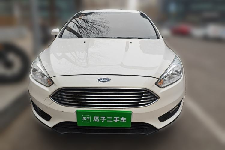 Used Ford Focus 2018 Sedan Classic 1.6L Automatic Trendy SmartDrive Edition
