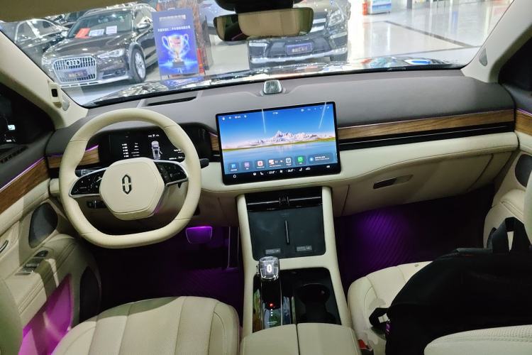 Used Hima AITO M7 2024 1.5T Intelligent Driving Rear-Drive Max Edition 5 Seats Center Console