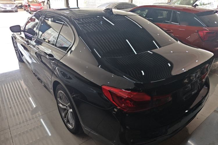 Used BMW 5 Series 2019 525Li M Sport Package