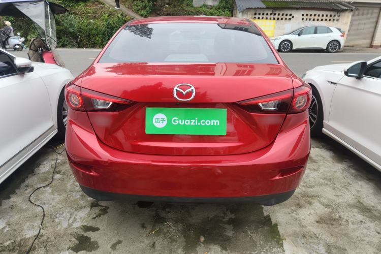 Used Mazda Mazda 3 Axela 2017 Sedan 1.5L Automatic Luxury Model China VI Standard