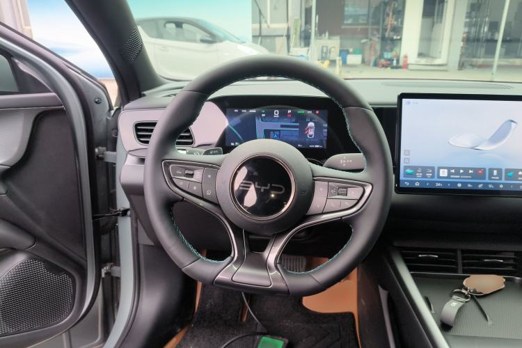 Used BYD Seal 06 New Energy 2025 EV 545KM Premium Edition