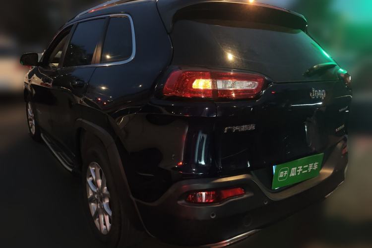 Used Jeep Cherokee 2017 2.4L Leading Edition