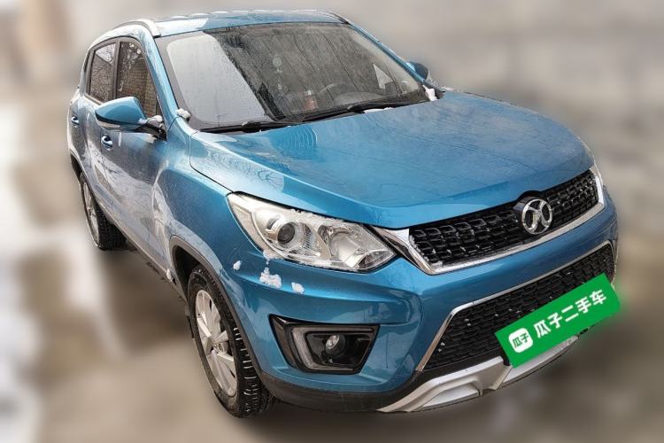 Used BAIC Senova X35 2016 1.5L Manual Elite Edition Front Right 45 Deg