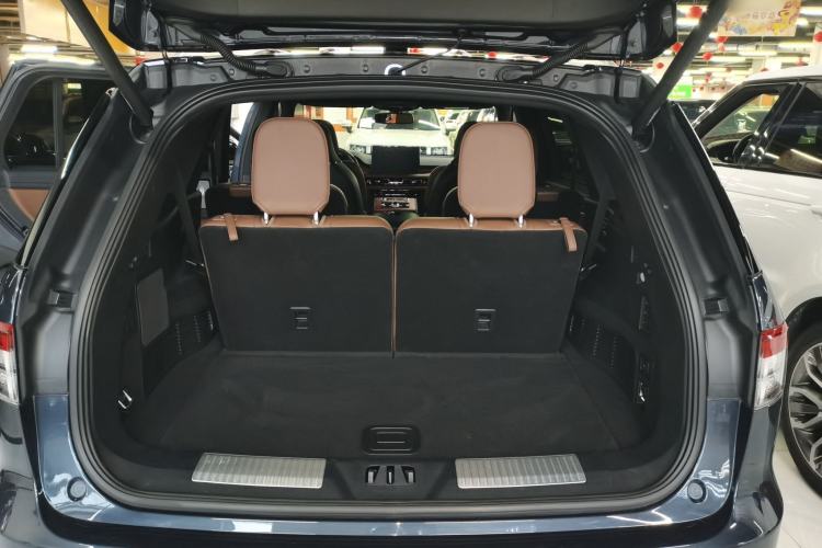 Used Lincoln Aviator 2021 3.0T V6 All-Wheel-Drive Executive Edition
