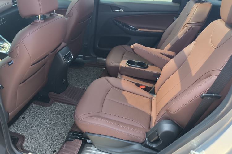 Used Buick GL6 2019 18T 6-Seater Connected Luxury Version China VI Standard
