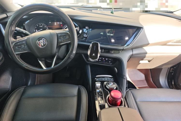 Used Buick Envision 2022 Encore S 552T Two-Wheel-Drive Luxury Model
