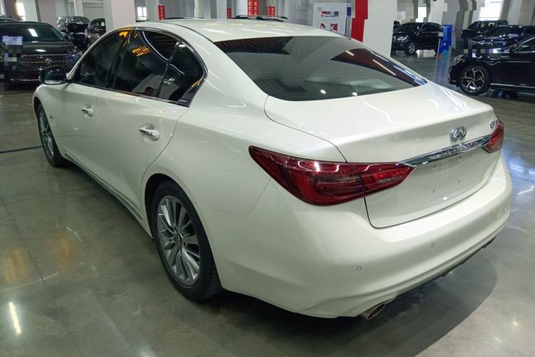 Used Infiniti Q50L 2018 2.0T Enjoyment Version China VI Standard Exterior 2